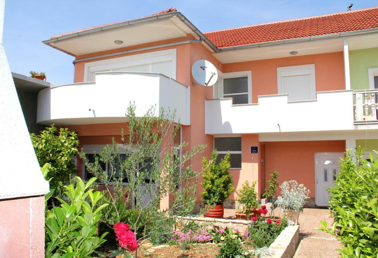 Apartment Bura Sibenik Bagian luar foto